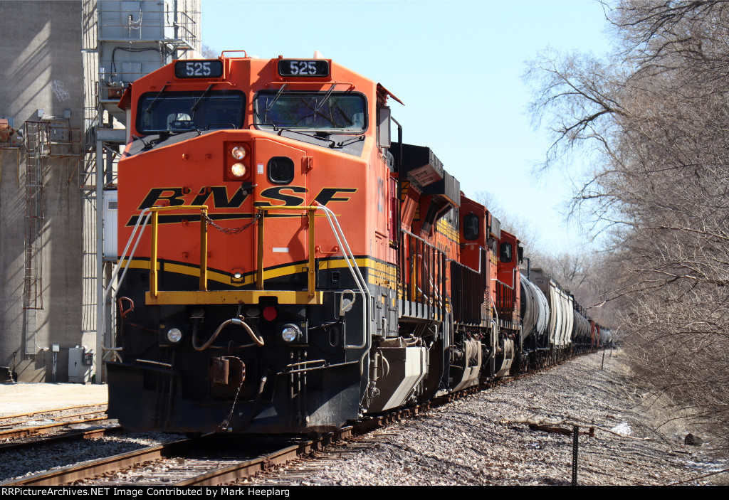 BNSF 525